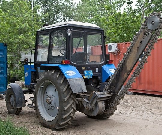 Траншеекопатель в аренду в Соликамске и  Пермском крае